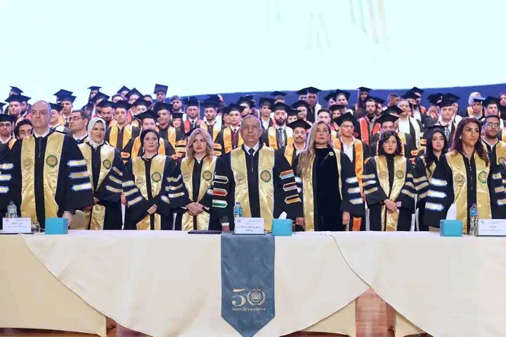 حفل تخريج دفعة جديدة من الأكاديمية العربية