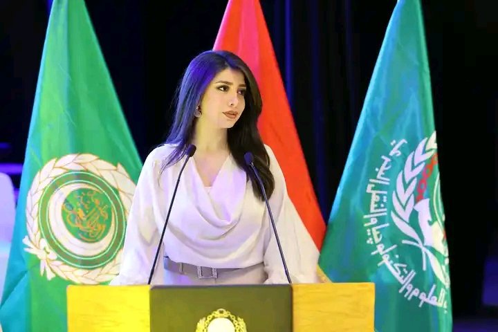 حفل تخريج دفعة جديدة من الأكاديمية العربية