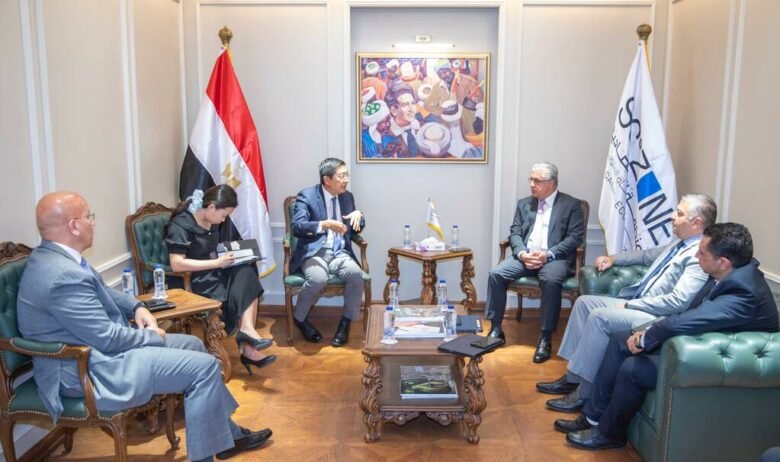 قناة السويس