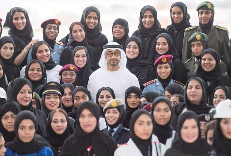 المرأة الإماراتية