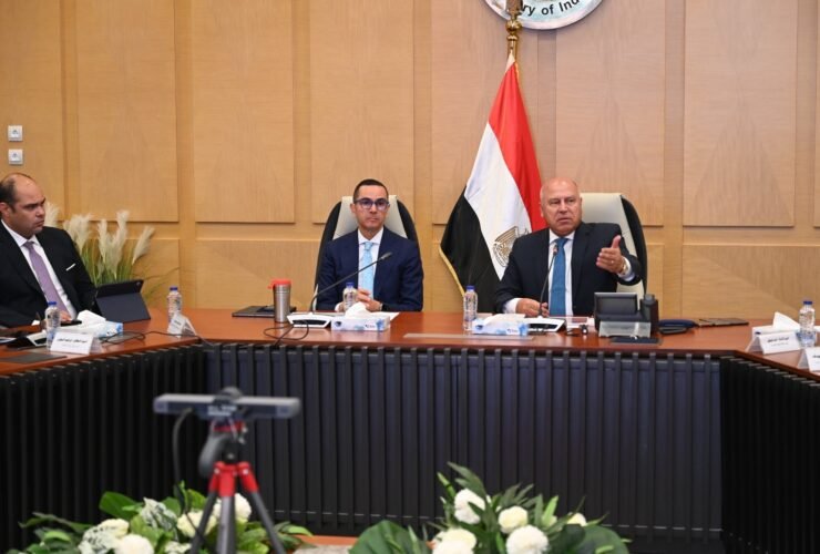 مُصنعي الأسمنت