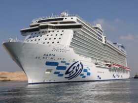 قناة السويس