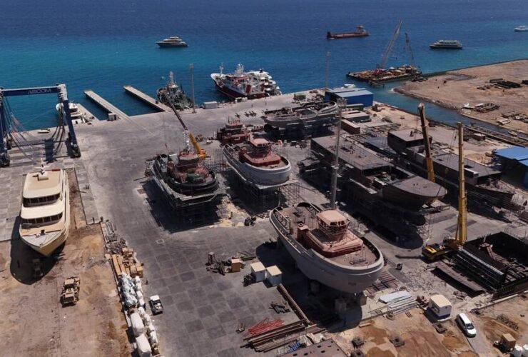 قناة السويس