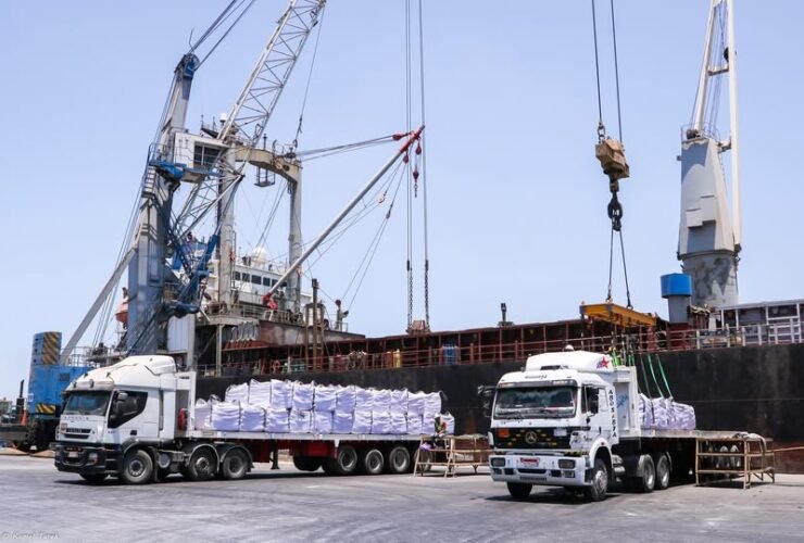 ميناء دمياط