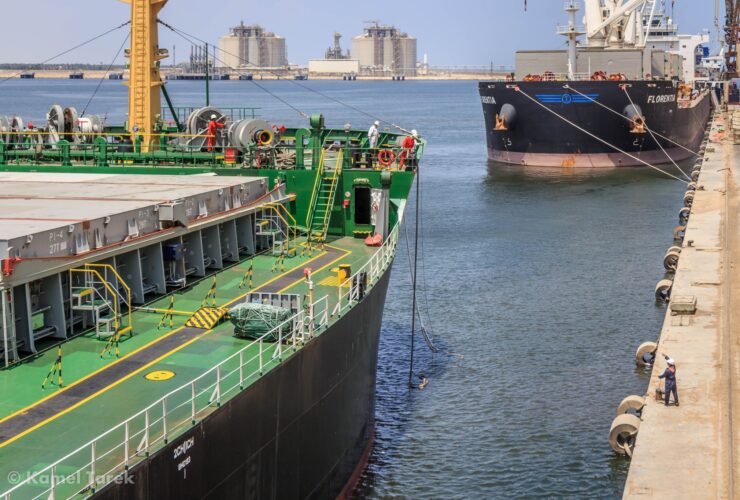 ميناء دمياط